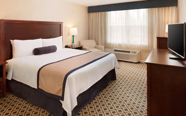 photo 4 of Westford Regency Inn & Conference Center