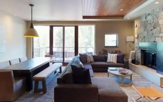 photo 3 of Westhaven 3 Bedroom Luxury Condo in Cascade Village, Steps to Chair Lift