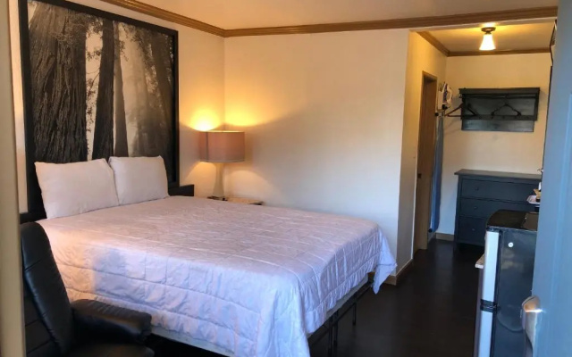 photo 5 of Westwind Lodge