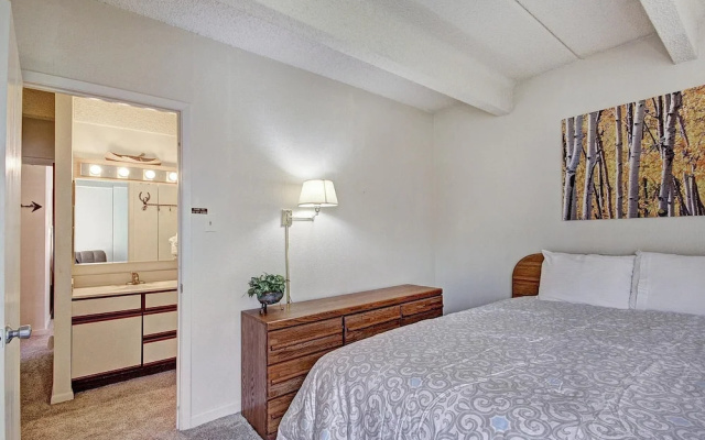 photo 2 of Wheeler House Spacious East Village Condo, Easy Walk to Super Bee - WH104 by Redawning