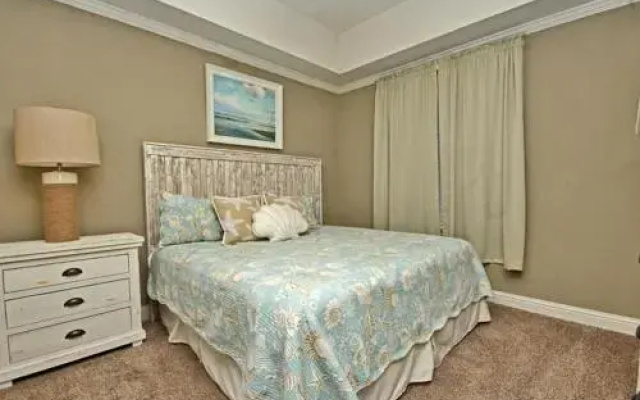 photo 3 of Wharf 615 - 1 Br condo