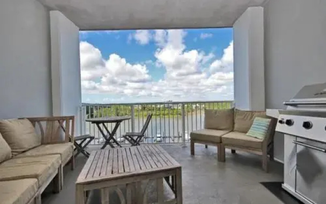 photo 5 of Wharf 615 - 1 Br condo