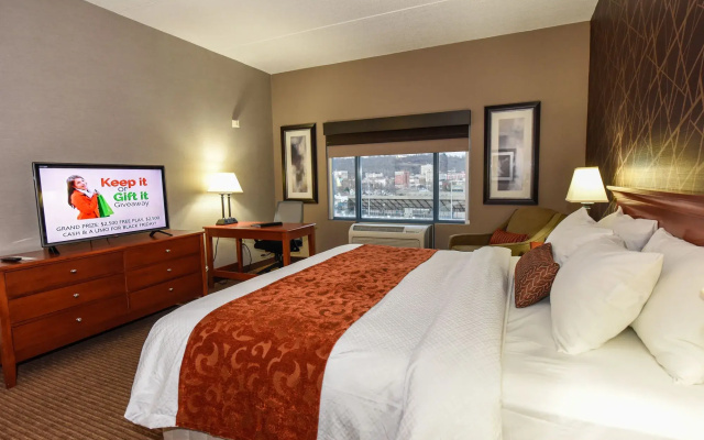 photo 4 of Wheeling Island Hotel-Casino-Racetrack