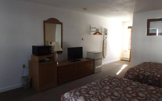 photo 2 of White Birches Motel