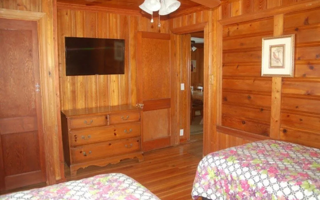 photo 3 of White Cap - 5 Br Home