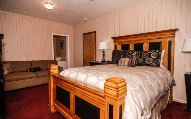 photo 4 of White Horse Hotel