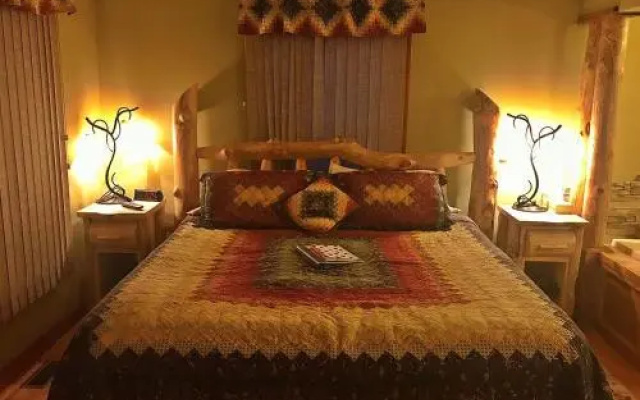 photo 2 of White Pines Inn