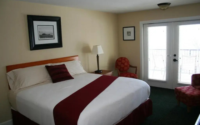 photo 5 of Whitney Mountain Lodge