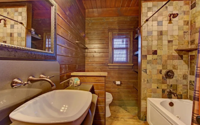 photo 4 of Wild Turkey's Roost - 1 Br Cabin
