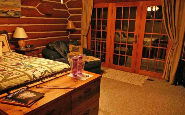 photo 3 of Wildberry Lodge