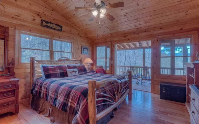 photo 4 of Wilderness Way by Escape to Blue Ridge