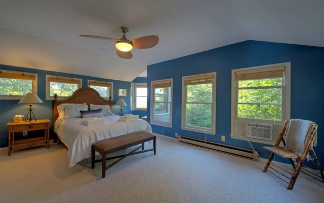 photo 4 of Wildflower Mountain Cottage - 3 Br Home