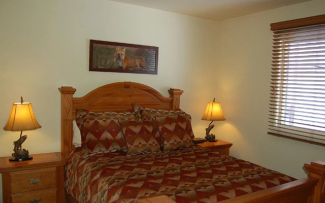 photo 4 of Wildwood Inn