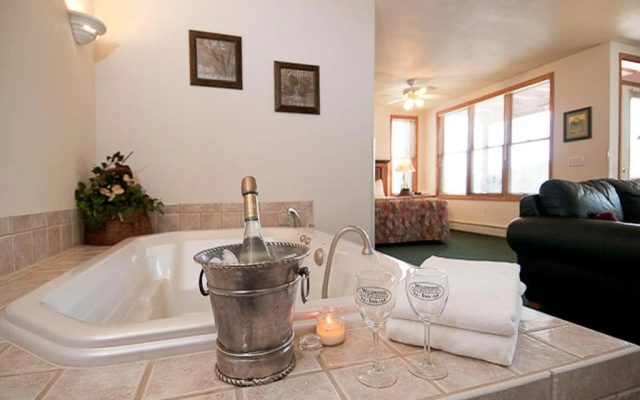 photo 5 of Wildwood Inn