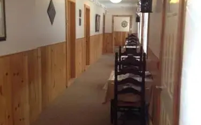 photo 3 of Wiley Inn
