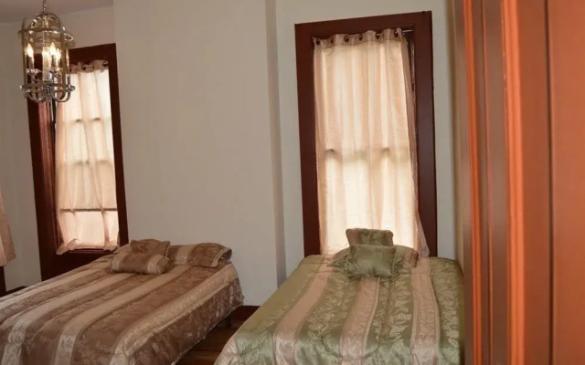 photo 3 of Williamsburg Hostel