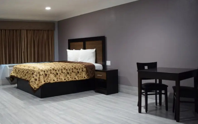 photo 4 of Willow Tree Inn  Suites