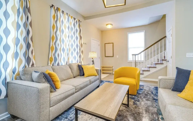 photo 2 of Wilmington Getaway Near Riverwalk + Downtown!