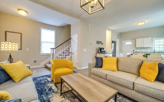 photo 3 of Wilmington Getaway Near Riverwalk + Downtown!
