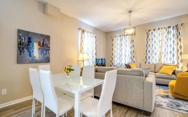 photo 4 of Wilmington Getaway Near Riverwalk + Downtown!