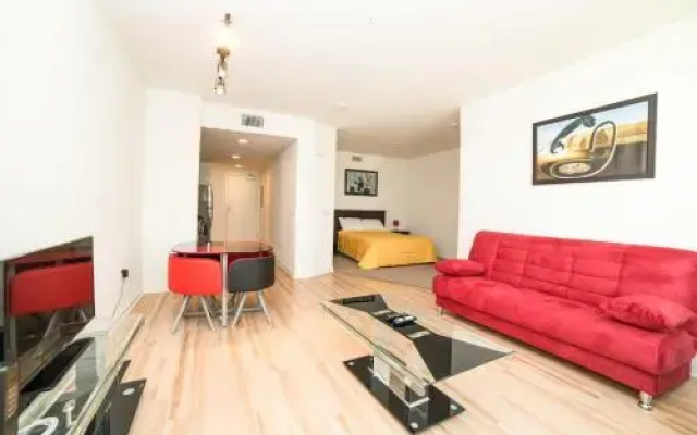 photo 2 of Wilshire Experience Apartment