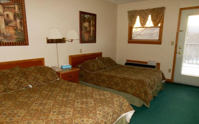 photo 3 of Windwood Fly-In Resort