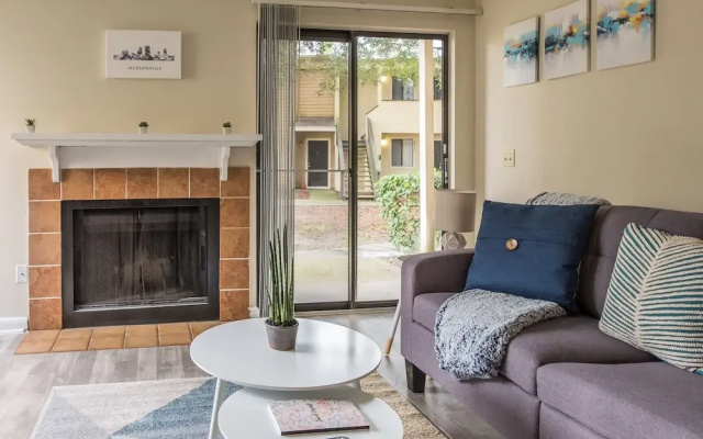 photo 3 of 2 BR Apt in Windy Hill near beach by Frontdesk