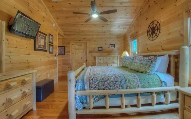 photo 2 of Windy Valley Retreat by Escape to Blue Ridge