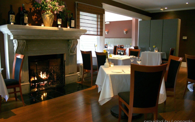 photo 2 of Wine & Roses Hotel Restaurant Spa