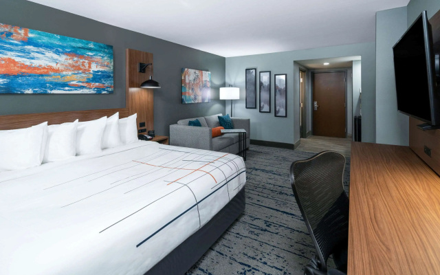 photo 4 of La Quinta Inn & Suites by Wyndham-Albany GA