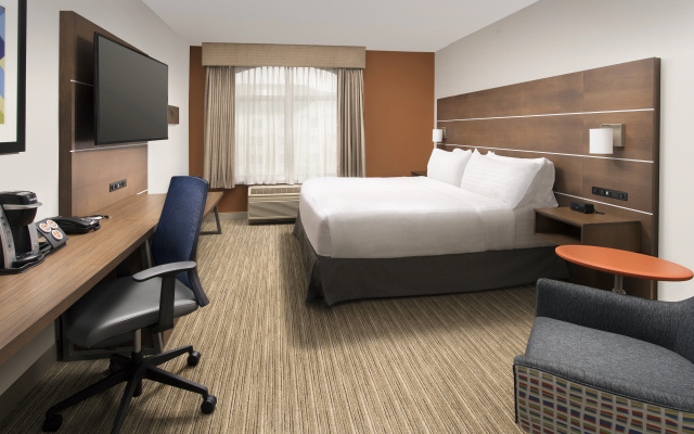 photo 5 of Holiday Inn Express & Suites Baltimore - BWI Airport North by IHG