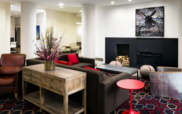 photo 2 of Holiday Inn Cincinnati Liberty Way by IHG