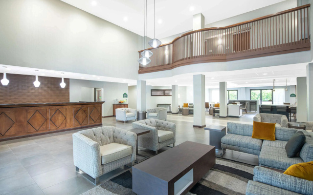photo 2 of Wingate by Wyndham - Greenville-Airport