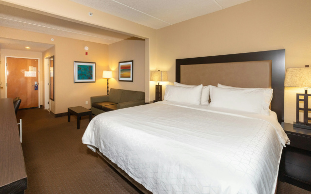 photo 3 of Holiday Inn Express & Suites Jacksonville Airport by IHG
