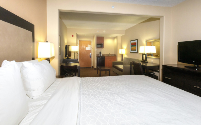 photo 5 of Holiday Inn Express & Suites Jacksonville Airport by IHG