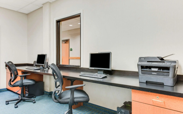 photo 2 of Wingate by Wyndham - York