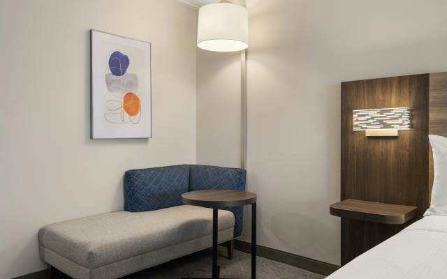 photo 5 of Holiday Inn Express Fayetteville – Fort Bragg by IHG