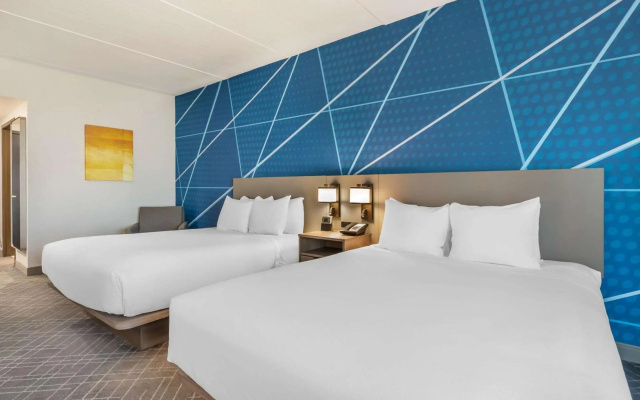 photo 5 of Comfort Inn & Suites Frisco East - McKinney