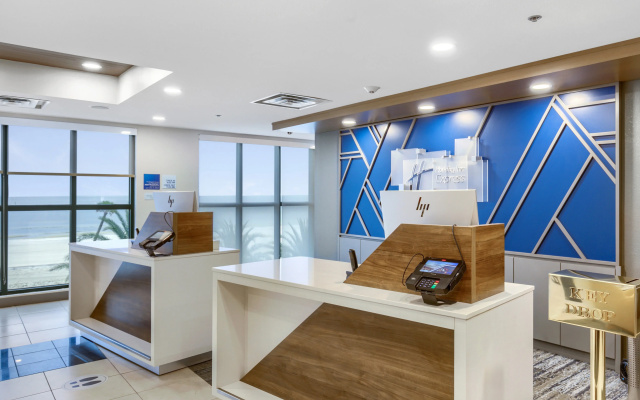 photo 3 of Holiday Inn Express Gulfport Beach by IHG