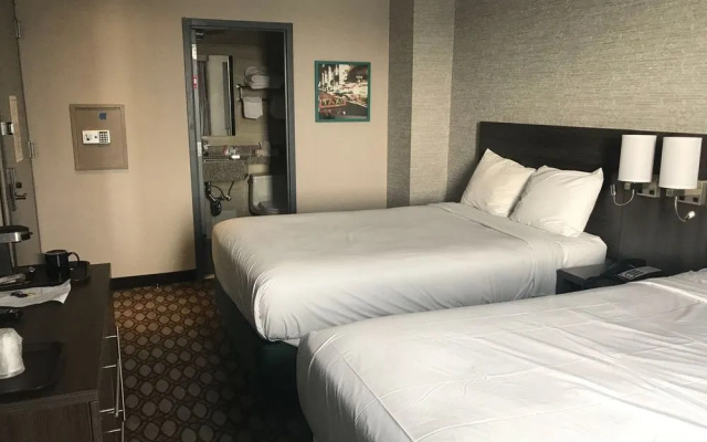 photo 5 of LeTap Hotel near AirTrain JFK Airport