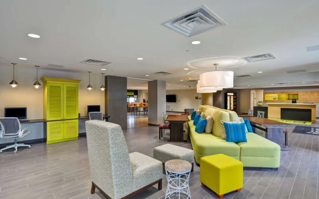 photo 2 of Wingate By Wyndham Miramar