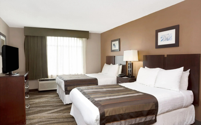 photo 4 of Wingate by Wyndham Raleigh Durham Airport RTP