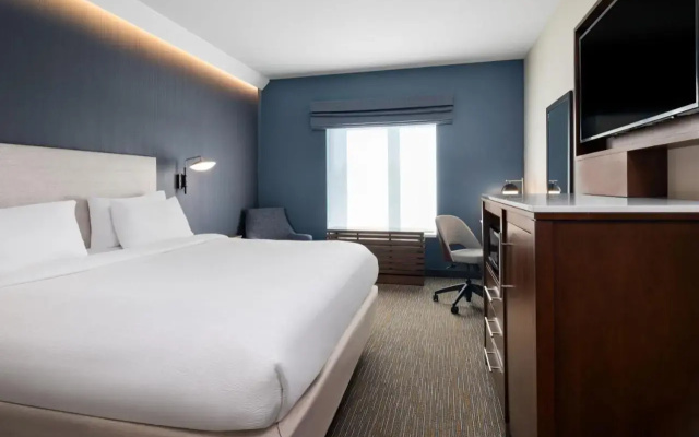 photo 3 of Courtyard by Marriott Seattle SeaTac Airport