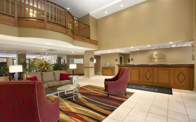 photo 2 of Wingate By Wyndham Chattanooga Hotel