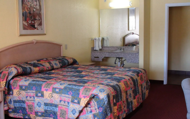 photo 4 of Winnquest Inn Near Ft. Sam Houston