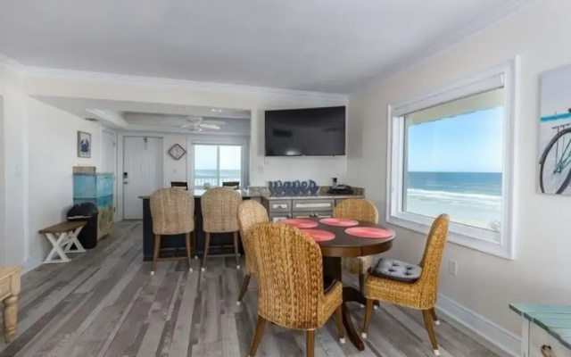photo 5 of Win-san C-315 Ocean Front 2 Bed/ 2 Bath -third Floor 2 Bedroom Home