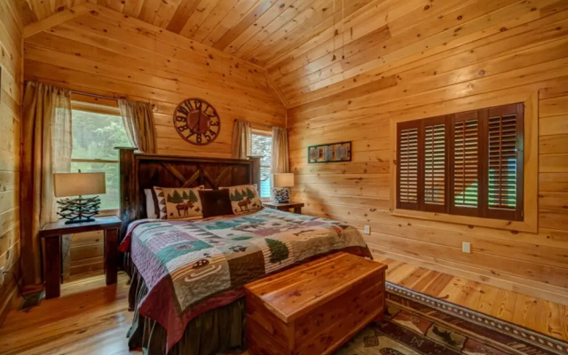 photo 4 of Wolf Mountain Hideaway by Escape to Blue Ridge