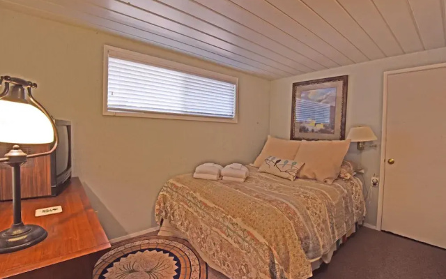 photo 2 of Woodland Chalet 2 mi From Beach Access!