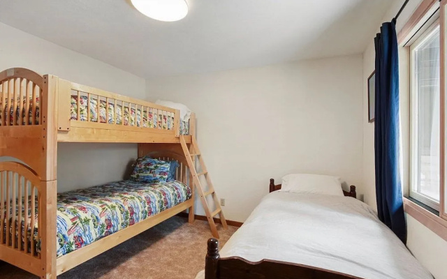 photo 4 of Woodland Getaway