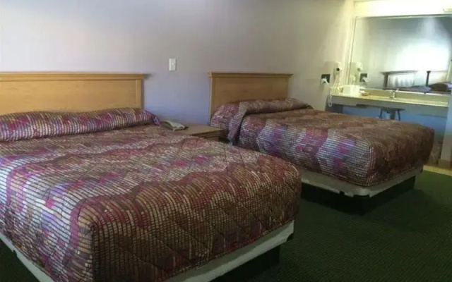 photo 4 of Woodland Inn and Suites